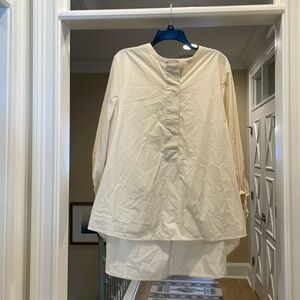 Banana Republic beige blouse (bw)